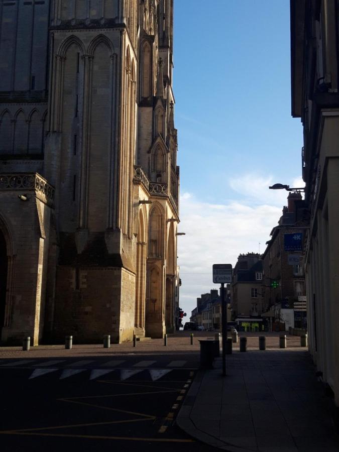 Agréables chambres indépendantes - Coutances centre Esterno foto